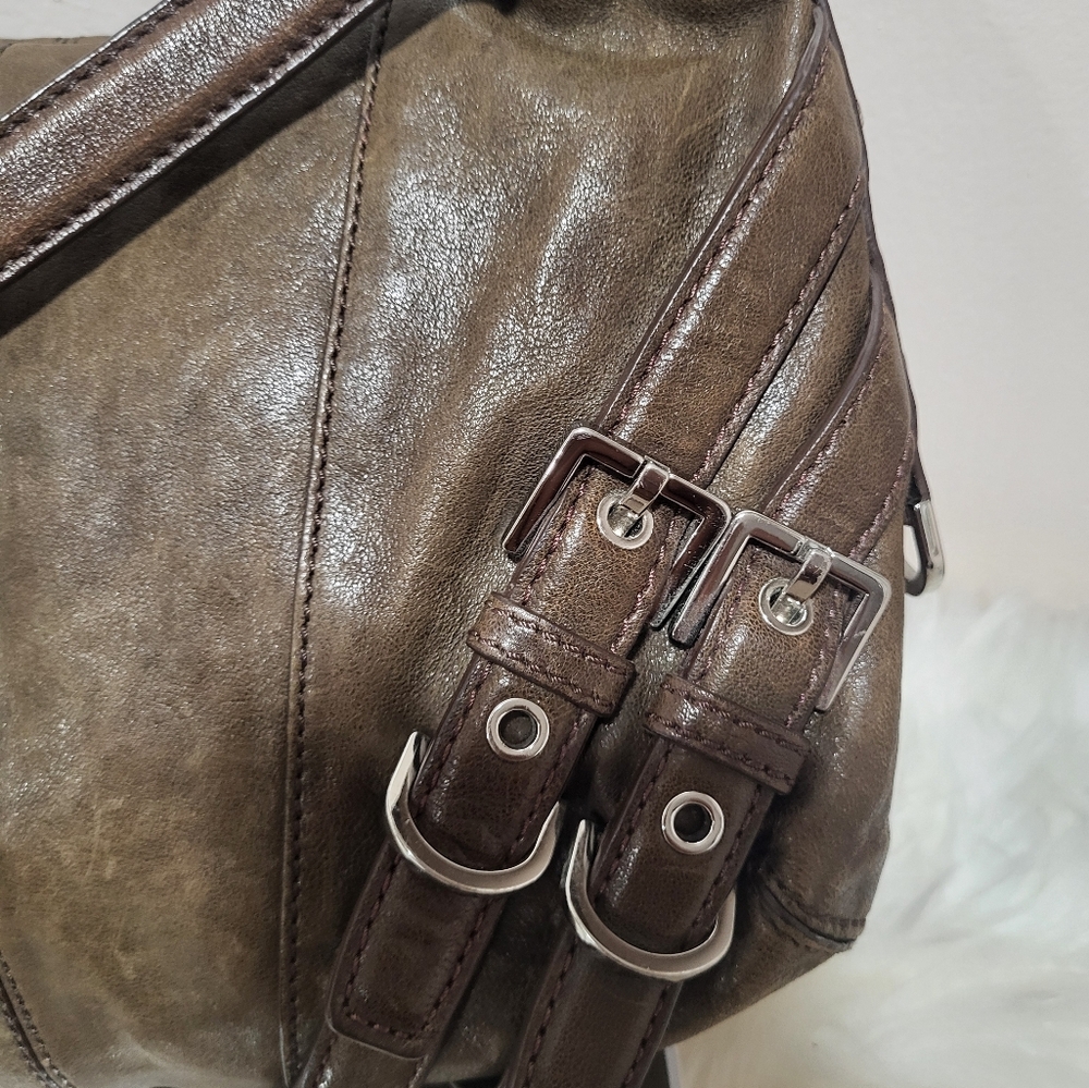 Very good condition used Michael kors Saddle shoulder bag - Picture 6 of 15